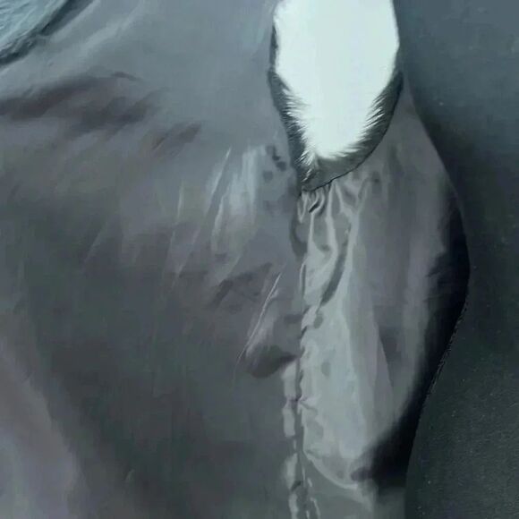 Charming Charlie’s Sliver/Grey faux fur vest - Picture 5 of 6